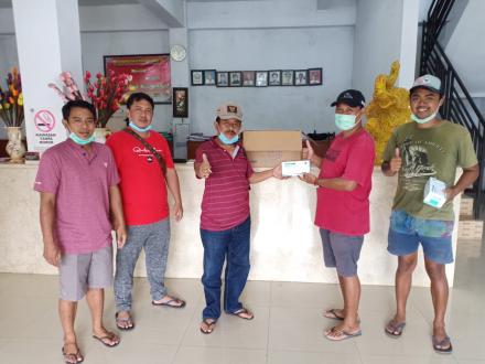 UD. ARIES, Gandika Game Farm, dan Putra Tajun Rantauan Sumbang Masker untuk Penangangan Covid-19
